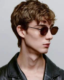 A.Kjaerbede unisex aurinkolasit Hello, tummanruskea