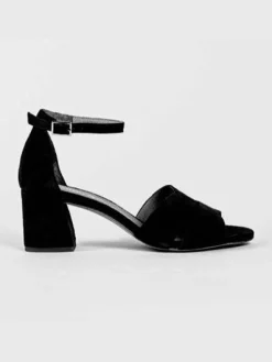 Bukela Naisten Sandaalit BELLA Musta