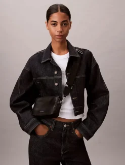 Calvin Klein Accessories naisten laukku Webbing Double Strap Camera Bag, musta