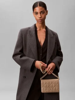 Calvin Klein Accessories naisten laukku QUILTED MINI CHAIN BAG, vaalea beige