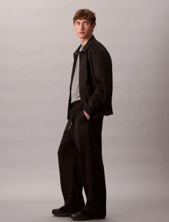 Calvin Klein Jeans miesten joggerit, LS PREMIUM TERRY CK EMBLEM JOGGER Musta