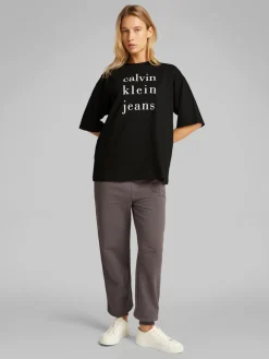 Calvin Klein Jeans naisten t-paita, SS CKJ LOGO TEE Musta