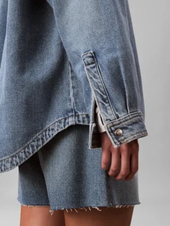 Calvin Klein Jeans naisten farkkupaita DENIM BOYFRIEND SHIRT OVERNIGHT, sininen