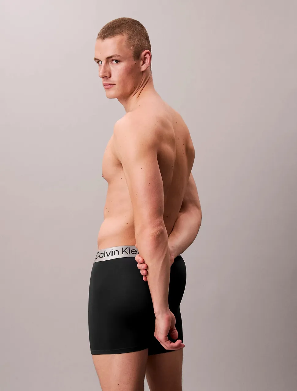 Calvin Klein miesten bokserit 3-pack Brief Silver, musta