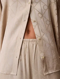 Calvin Klein naisten pyjamasetti K-SATIN AOP SET, vaalea beige