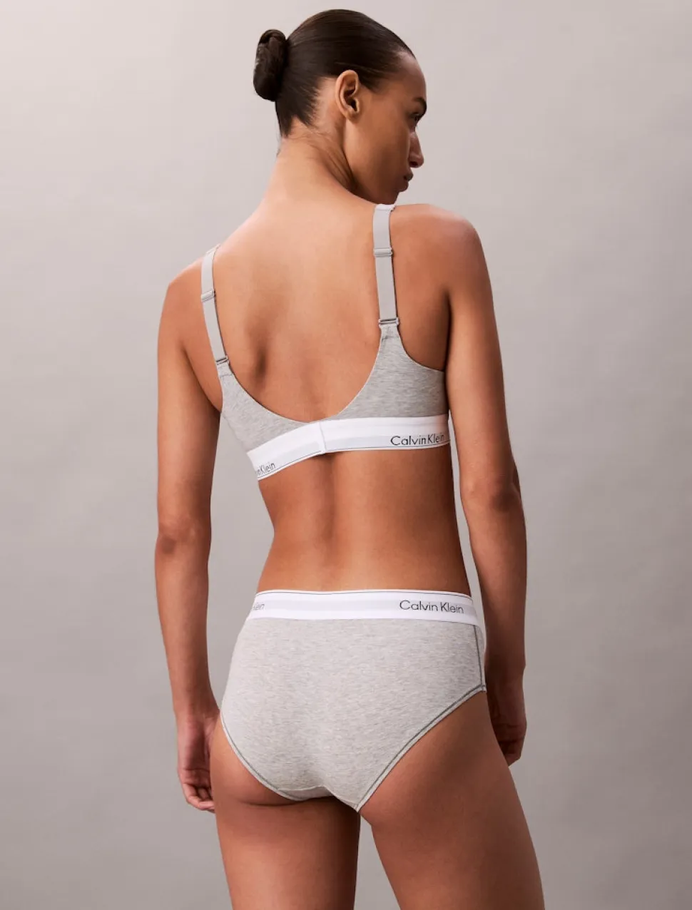 Calvin Klein naisten rintaliivit, LIFT BRALETTE NOS Vaaleanharmaa