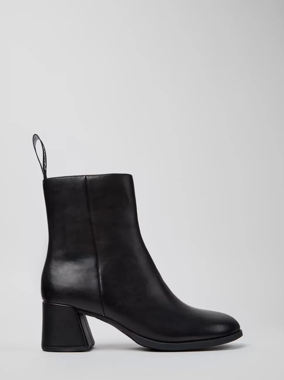 Camper naisten saappaat ULTRASOFT NEGRO/KORA, musta