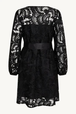 Claire Naisten Mekko, DAISHA MEKKO Musta