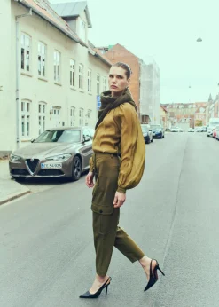 COPENHAGEN MUSE naisten pusero, TILLY BLOUSE Armeijanvihreä