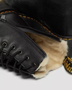 Dr. Martens naisten lämpövuorelliset platform maiharit, Jadon Faux Fur Lined Leather Platform Boots, Musta