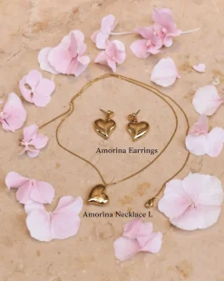 Edblad korvakorut Amorina Earrings, gold pleated