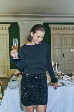 Freequent naisten hame Doffi Skirt, musta