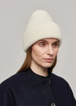 Gauhar pipo Alpaca Beanie, Ivory