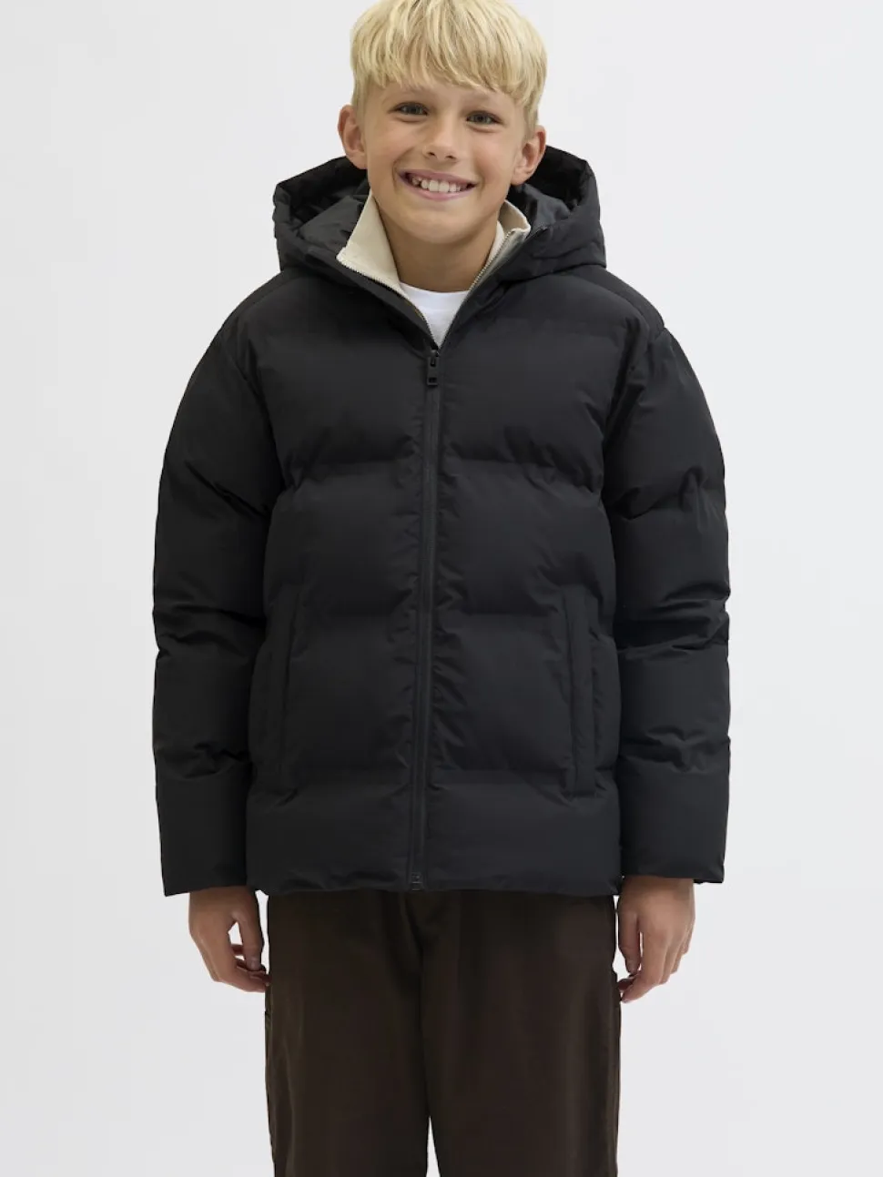 JJESOHO PUFFER HOOD JNR MUSTA