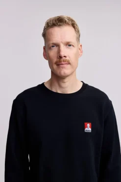 Makia Miesten Collegepaita, TONNI SWEATSHIRT Musta