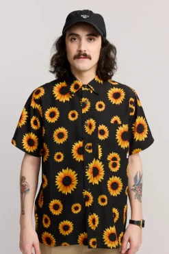 Makia miesten paita, K COMMON SHIRT SS Keltainen Kuosi