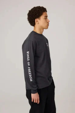 Makia miesten pitkähihainen paita Wings Long Sleeve, musta