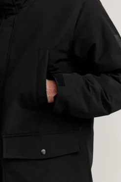 Makia miesten toppatakki, RESILIENT JACKET Musta