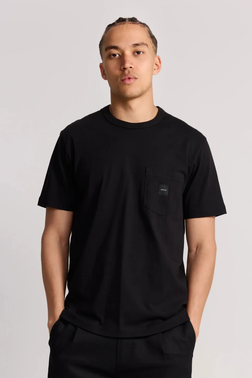 Makia miesten t-paita K Square Pocket t-shirt, musta