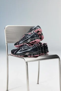 New Balance unisex kengät, NEW BALANCE 1906 Musta