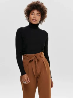 Only Naisten Pooloneule ONLVENICE LS ROLL PULLOVER Musta