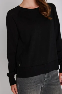 Philosophy Blues Original naisten neulepusero BEKKA KNIT SWEATER, musta