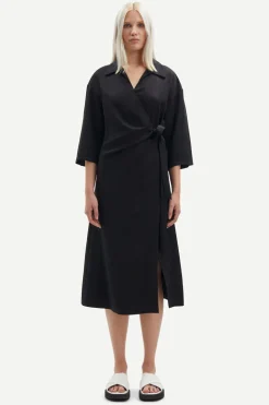 Samsoe and Samsoe Naisten Midimekko, SAHANI DRESS 15151 Musta