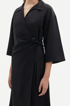 Samsoe and Samsoe Naisten Midimekko, SAHANI DRESS 15151 Musta