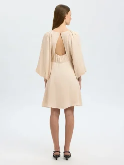 Selected Femme naisten mekko, SLFLAURINA 3/4 SHORT OPEN BACK DRESS Luonnonvalkoinen