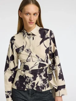 Selected Femme naisten pusero, SLFAVIANA LS AOP WRAP TOP Valkopohjainen Kuosi