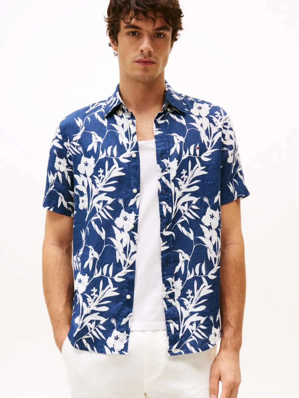 Tommy Hilfiger miesten pellavapaita, LINEN TROPICAL PRT SS RF SHIRT Sininen Kuosi