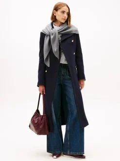 Tommy Hilfiger naisten huivi TOMMY SCRIPT CASH TRIANGLE SCARF, vaaleanharmaa