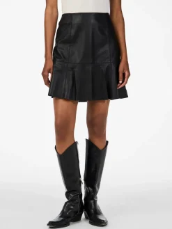 Y.A.S naisten nahkahame, YASCOLLY MW NAPLON LEATHER SKIRT Black